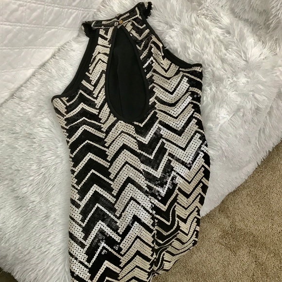 Cocktail/Party Dress - Picture 5 of 6